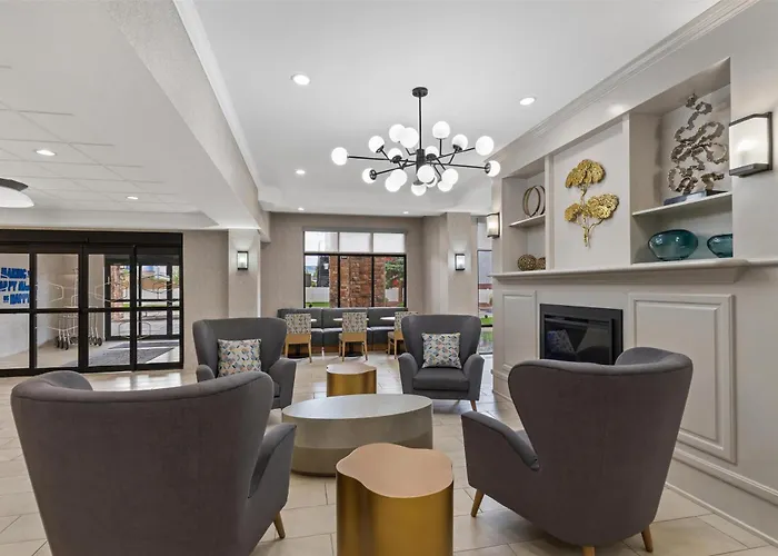 Hampton Hotel