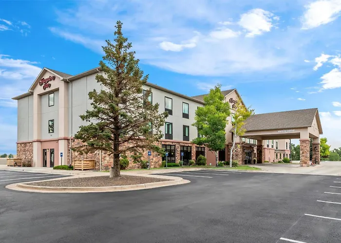 Hampton Hotel 3*
