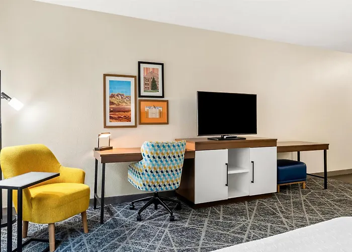 Hotel Hampton