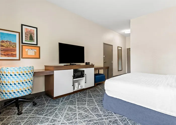 Hampton Hotel