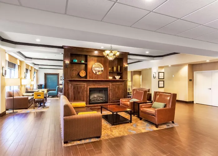 Hotel Hampton 3*